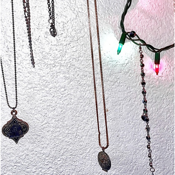 Janky Jewelry’s Fall line of originals are revealed in a new show this week! - Picture 6 of 9